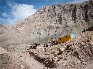 35 معدن، 9 گواهی کشف، 3 معدن متروکه و 14 محدوده اکتشافی