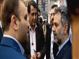 بازدید دبیر شورای عالی مناطق آزاد تجاری-صنعتی و ویژه اقتصادی از غرفه منطقه ویژه اقتصادی لامرد