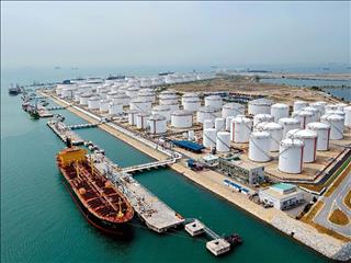 سرنوشت نامعلوم عوارض صادرات پتروشیمی