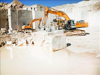 سال سخت معـدن و صنایع معدنی