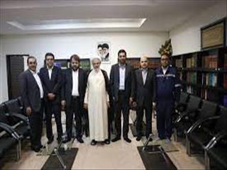 دیدار صبا فولادی ها با نماینده ولی فقیه در  هرمزگان و امام جمعه بندرعباس