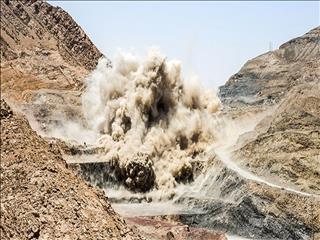 بررسی "نقش زنان در معدنکاری" در یک همایش علمی
