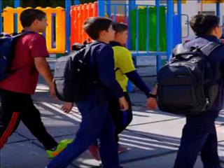 ویدیو: برگزاری چهارمین نمایشگاه بزرگ کتاب گل گهر و نمایشگاه مسئولیتهای اجتماعی