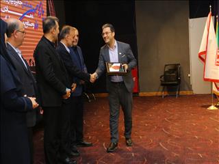 منطقه ویژه اقتصادی لامرد موفق به دریافت جایزه پنج‌ستاره بهره‌وری شد