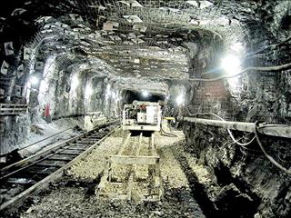 کوچ سرمایه‌های معدن‌کاران